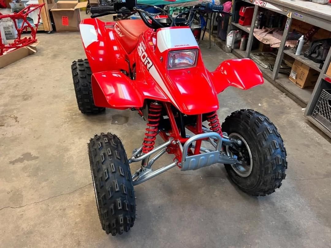 1988 Honda TRX250R - Image 6
